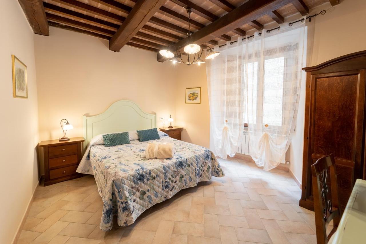 Albergo La Loggia Di San Martino Gualdo Tadino Zewnętrze zdjęcie
