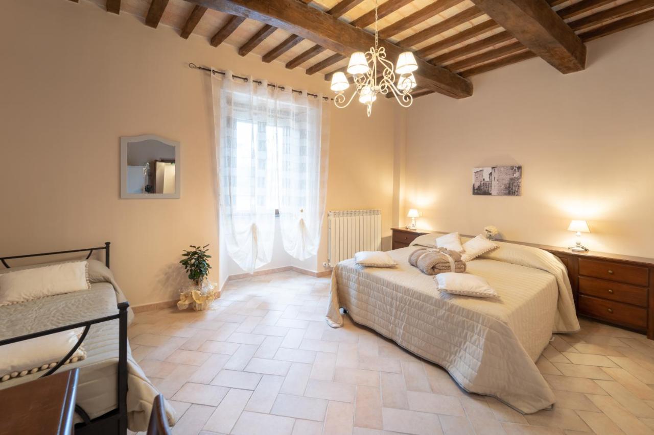 Albergo La Loggia Di San Martino Gualdo Tadino Zewnętrze zdjęcie