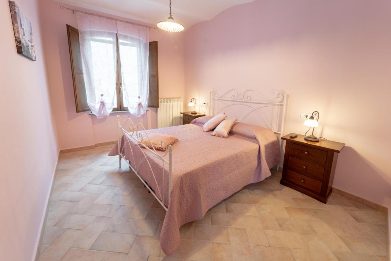 Albergo La Loggia Di San Martino Gualdo Tadino Zewnętrze zdjęcie