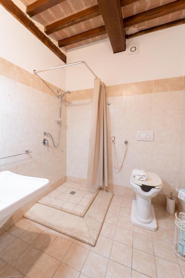 Albergo La Loggia Di San Martino Gualdo Tadino Zewnętrze zdjęcie